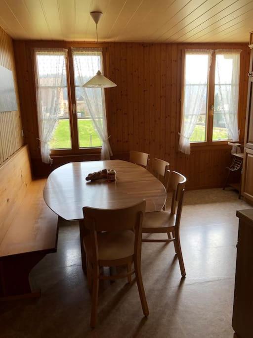 Ferienwohnung Auf Bauernhof Mit Hotpot Und Sauna Sumiswald Екстериор снимка