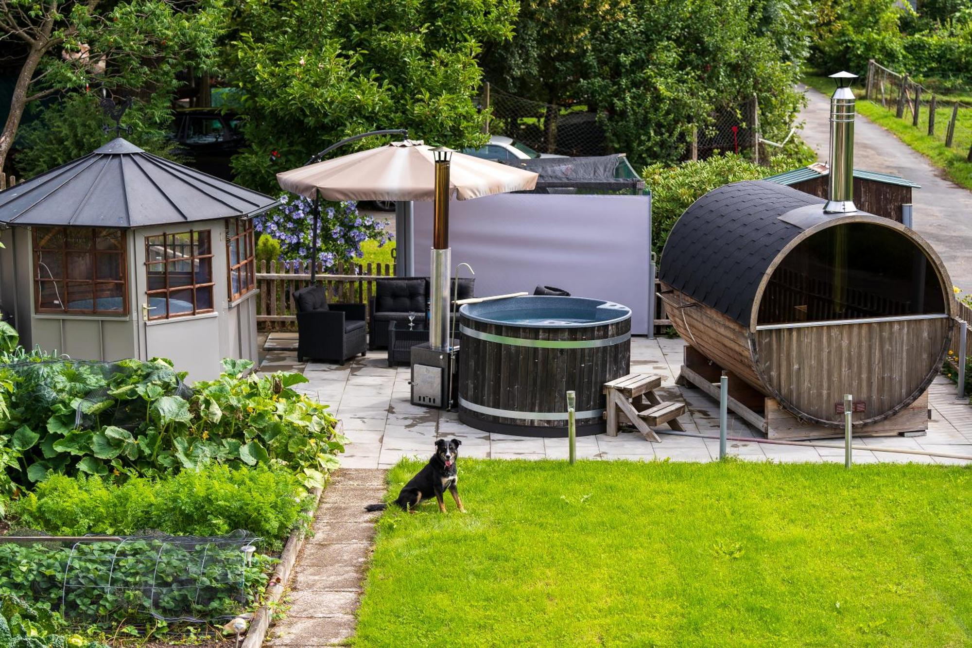 Ferienwohnung Auf Bauernhof Mit Hotpot Und Sauna Sumiswald Екстериор снимка